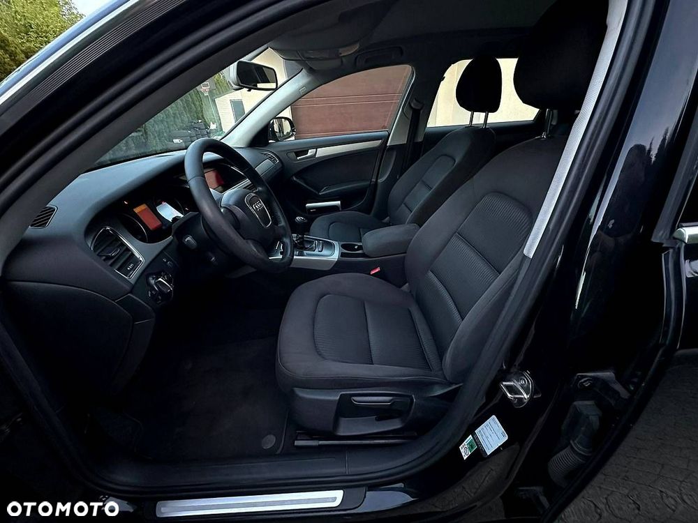 Audi A4 Avant - 10