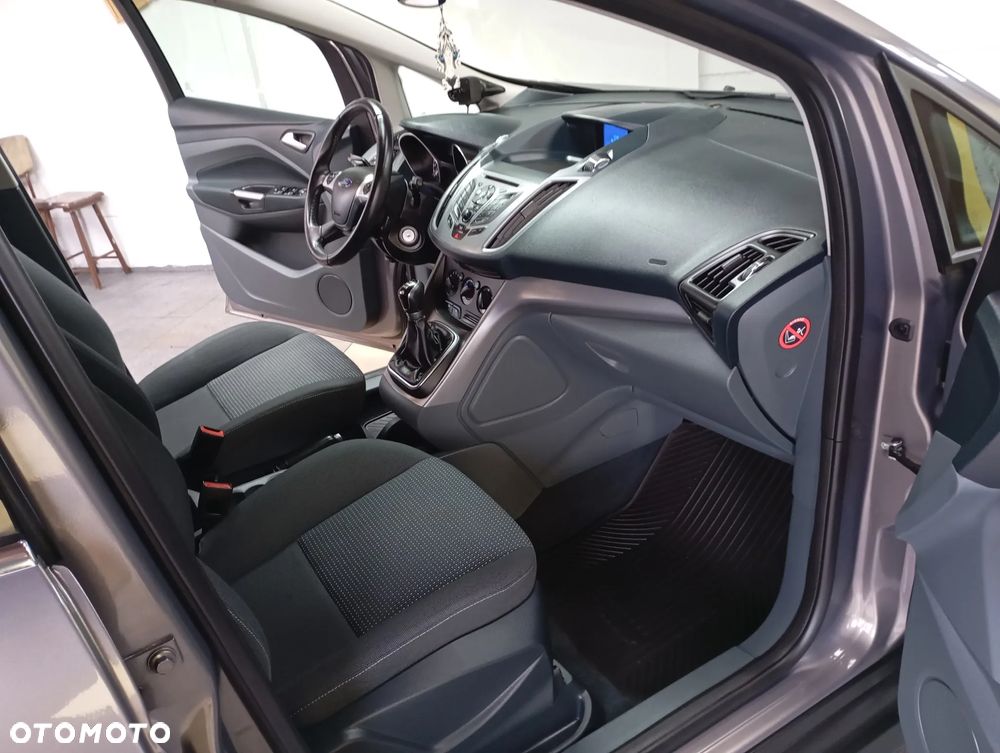 Ford C-MAX 1.6 Ti-VCT Titanium - 29