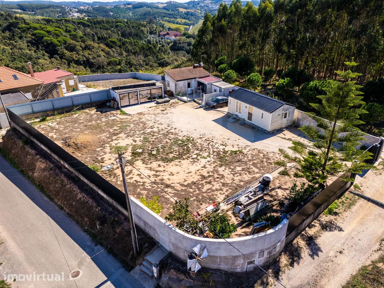 Terreno com projecto aprovado - Grande imagem: 3/19