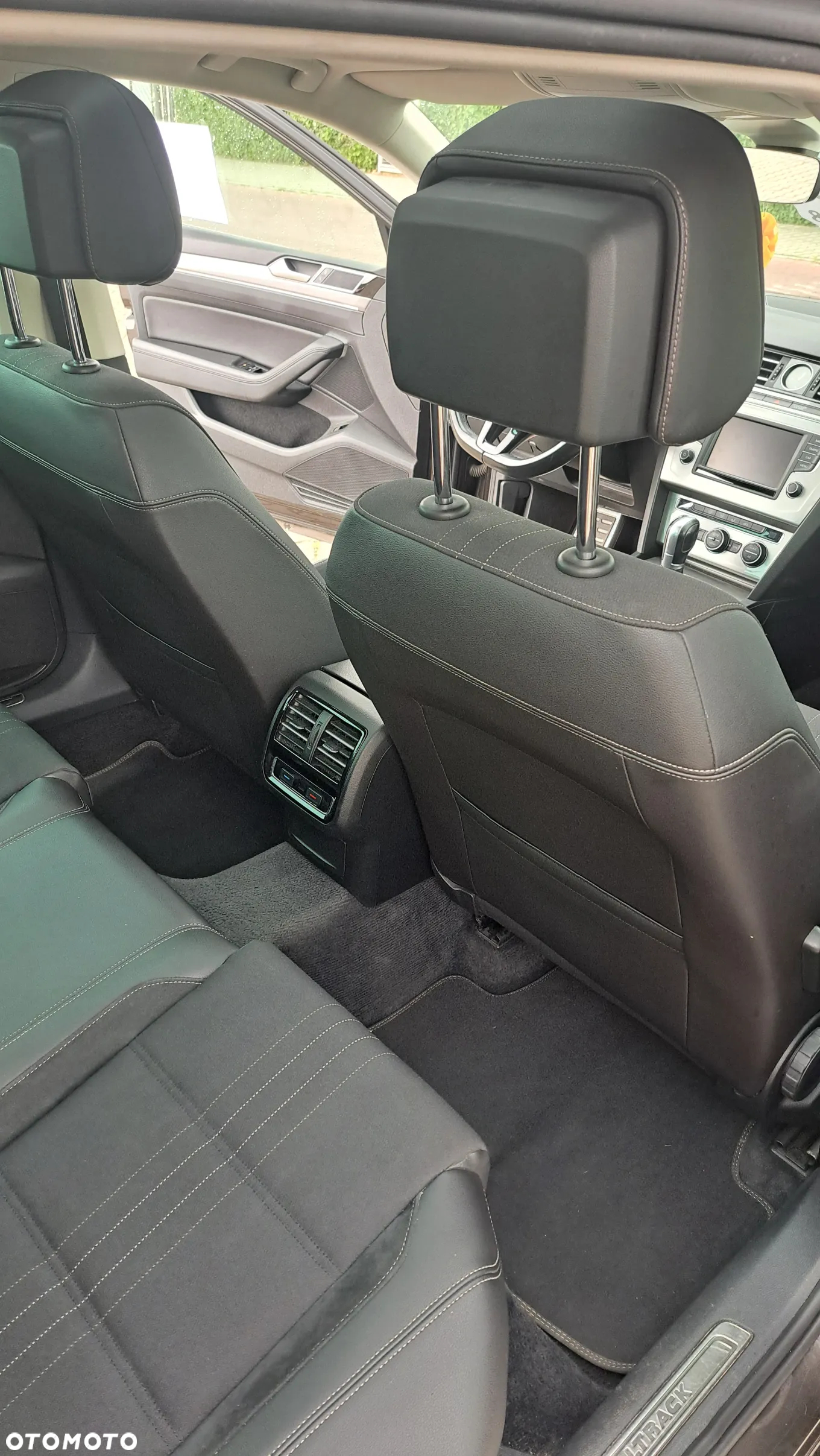 Volkswagen Passat Alltrack 2.0 TDI SCR 4Motion DSG (BMT) - 12
