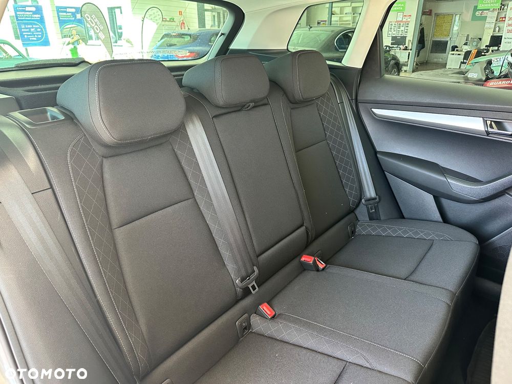 Skoda Karoq 1.5 TSI ACT 4x2 Ambition DSG - 7