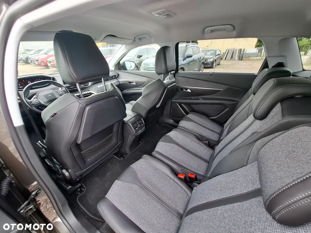 Peugeot 5008 BlueHDi 130 Active Pack - 10