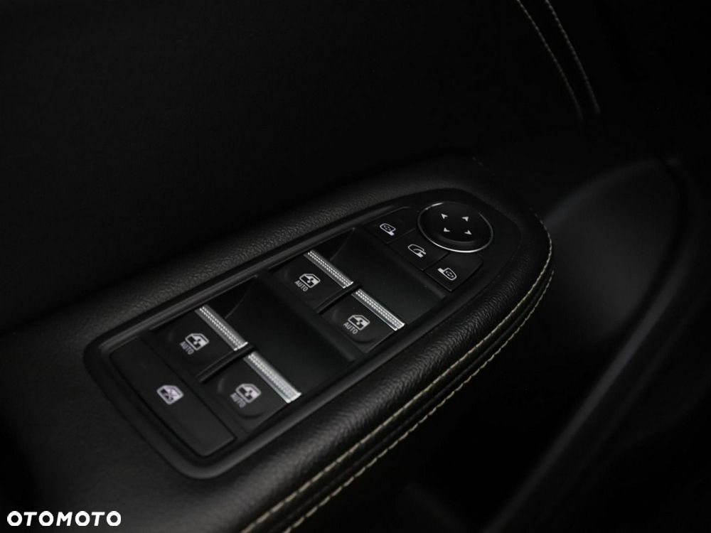 Renault Arkana 1.6 E-TECH Techno MMT - 37