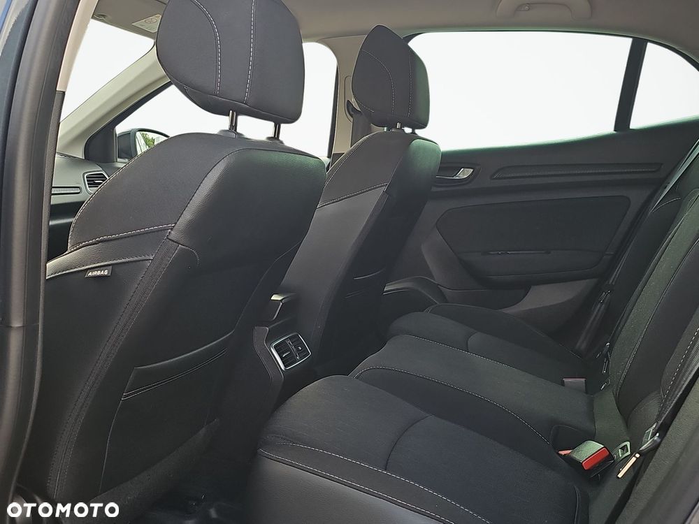 Renault Megane 1.5 Blue dCi Intens - 23