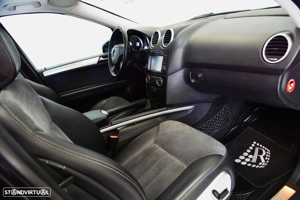 Mercedes-Benz ML 320 CDI - 16