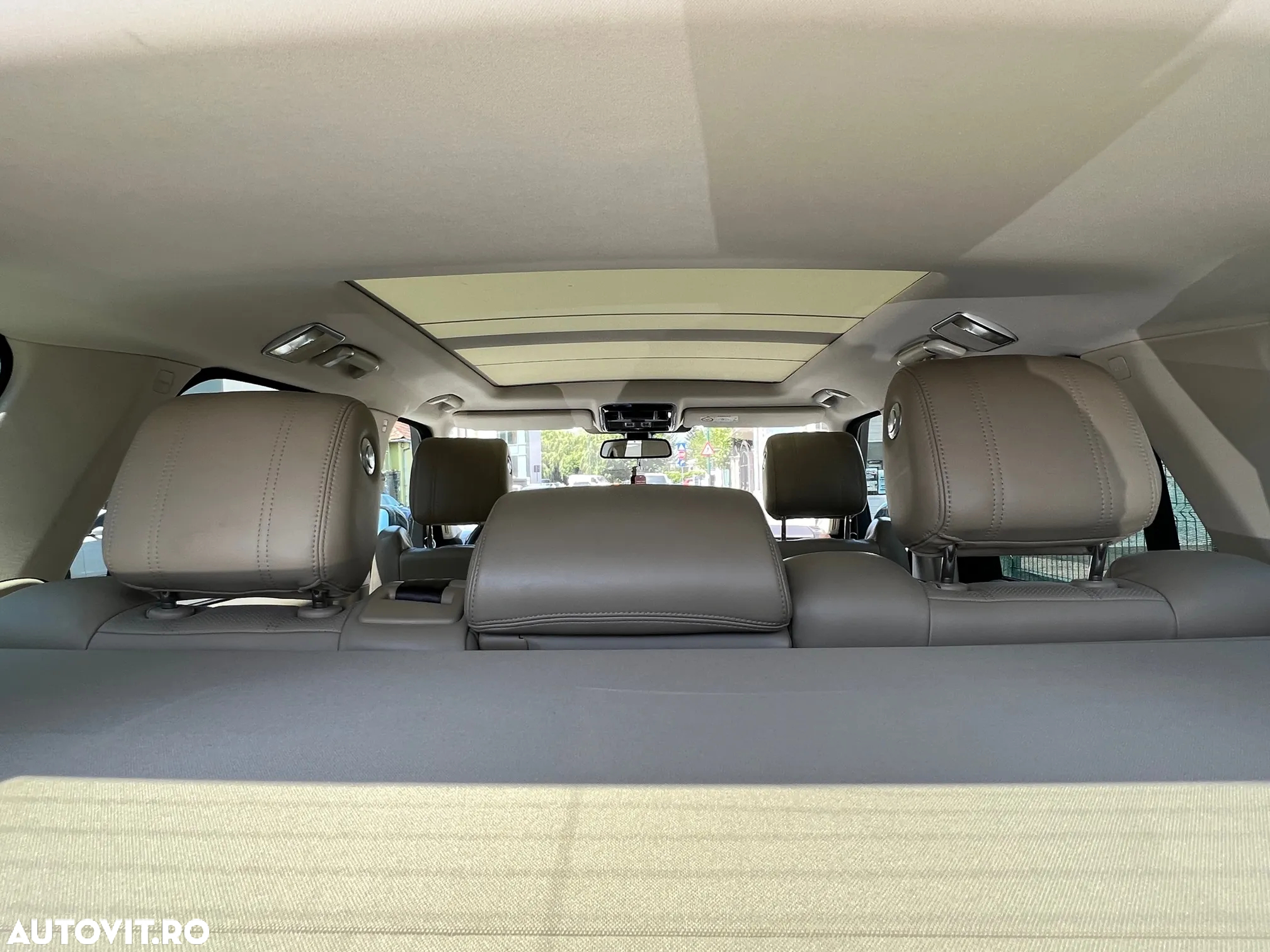 Land Rover Range Rover Vogue - 10