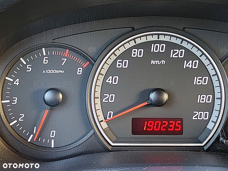 Suzuki Swift 1.3 Comfort - 12
