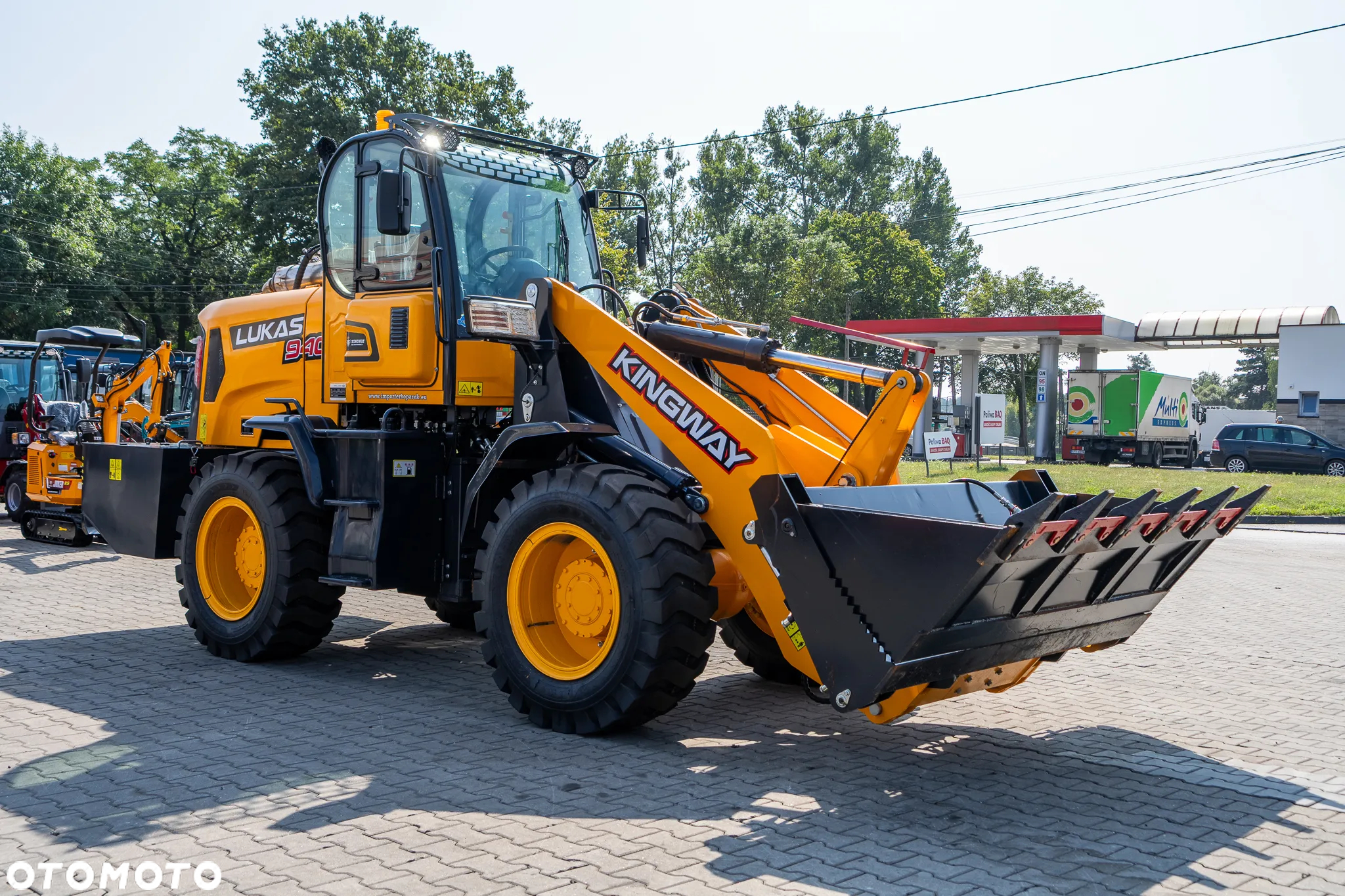 Kingway LUKAS 940 Yuchai engine - 3