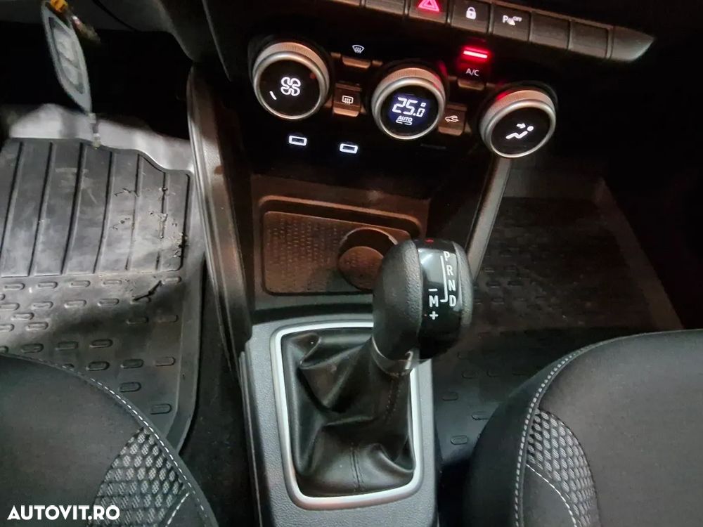 Dacia Duster TCe 150 EDC Prestige - 8
