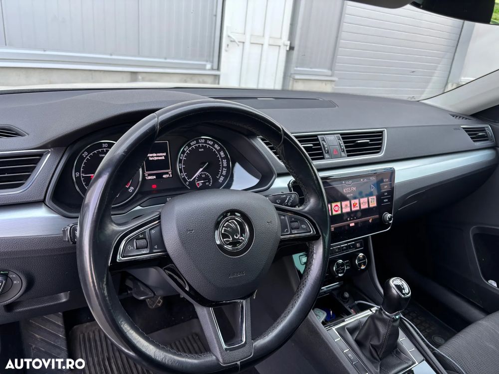 Skoda Superb 2.0 TDI 4X4 Ambition - 13