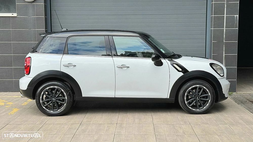 MINI Countryman Cooper D - 19