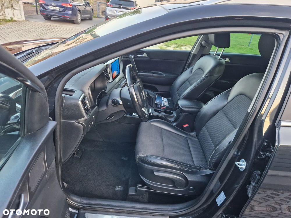 Kia Sportage 2.0 CRDI 2WD Attract - 6