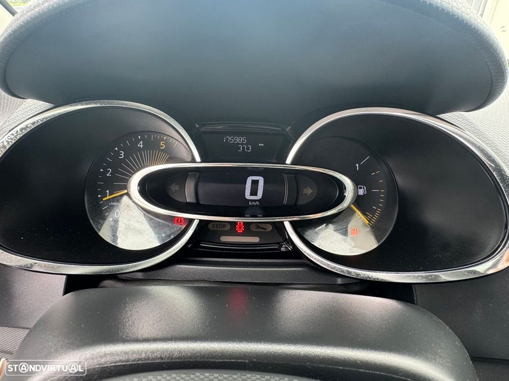Renault Clio Cargo ENERGY dCi 75 Base - 12