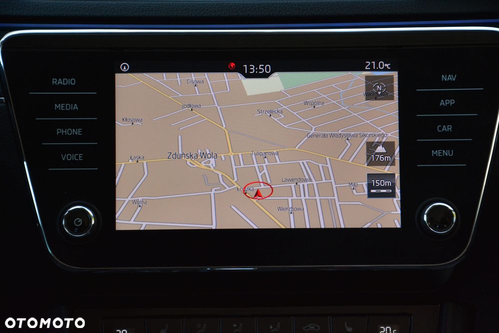 Skoda Superb 2.0 TSI DSG Style - 23