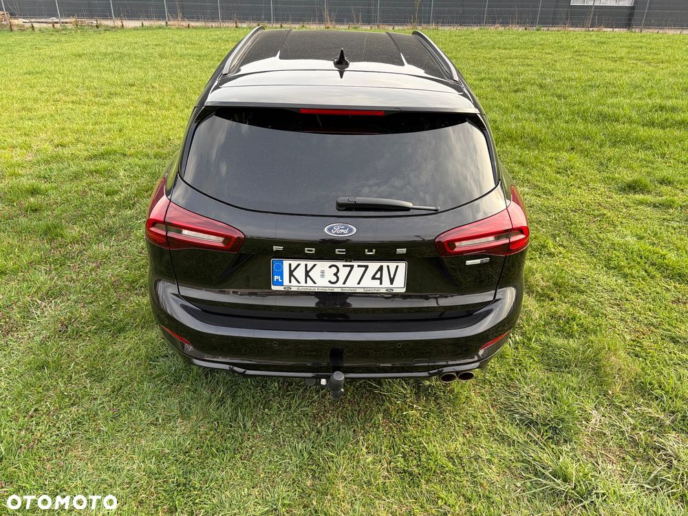 Ford Focus 1.0 EcoBoost Hybrid ST-LINE - 10