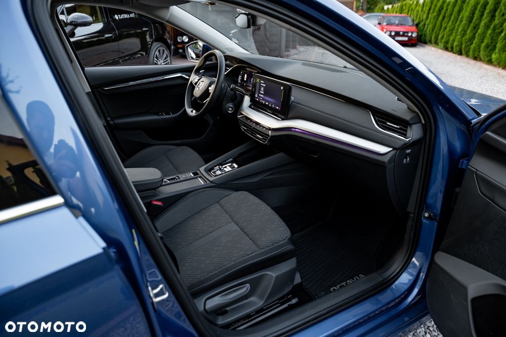 Skoda Octavia 1.5 TSI e-Tec Sportline DSG - 24