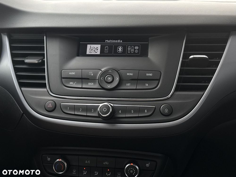 Opel Crossland 1.2 T - 26