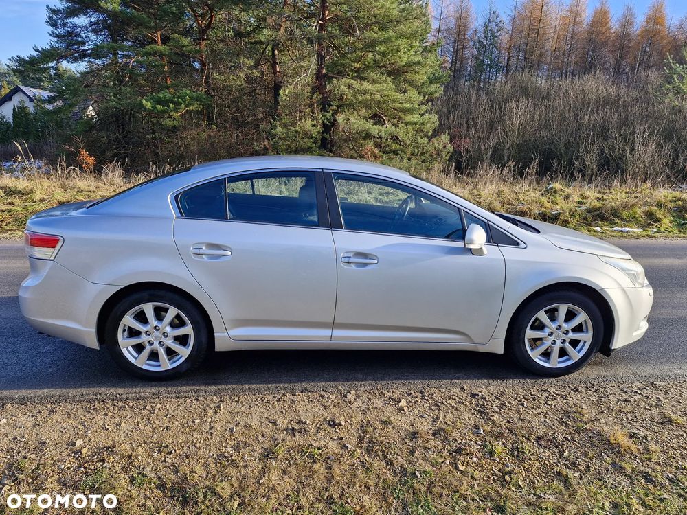 Toyota Avensis 2.0 Sol plus MS - 7