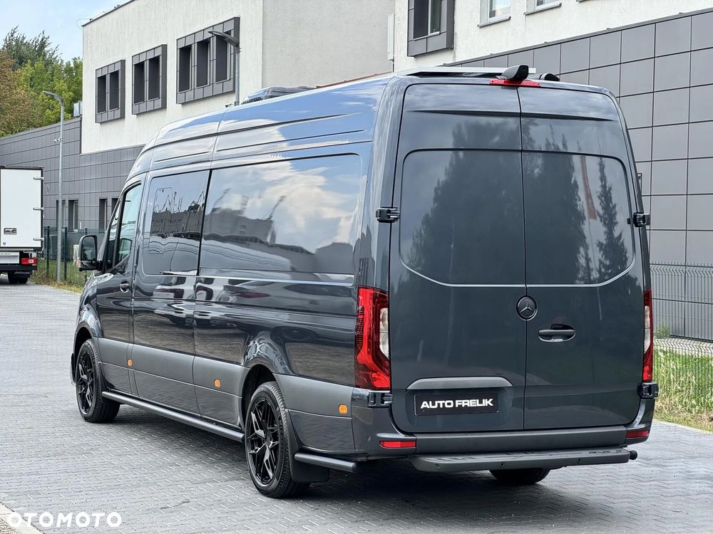 Mercedes-Benz Sprinter - 5