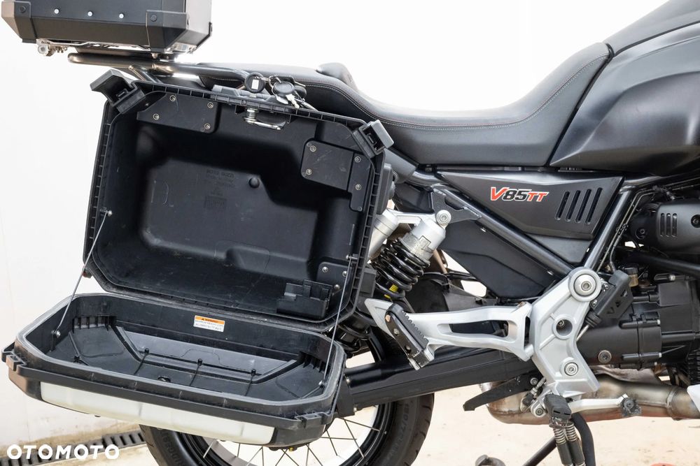 Moto Guzzi V85 - 17