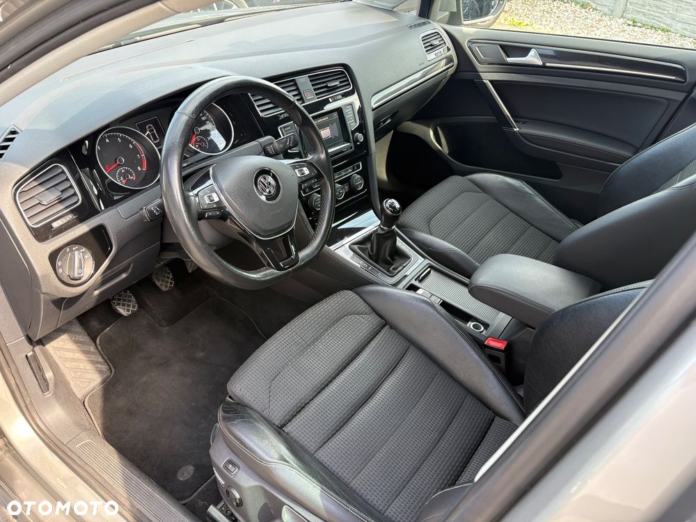 Volkswagen Golf 1.4 TSI Highline - 4