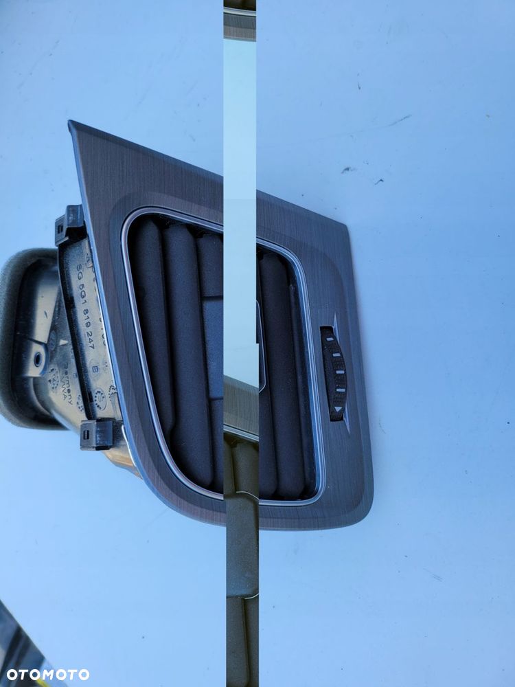 golf vii ramka kratka nawiewu dekor lewa 5g1819741 - 1