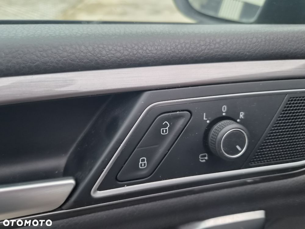 Volkswagen Golf Sportsvan 2.0 TDI BlueMotion Technology Allstar - 19