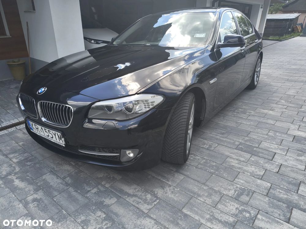 BMW Seria 5 520d Luxury Line - 2