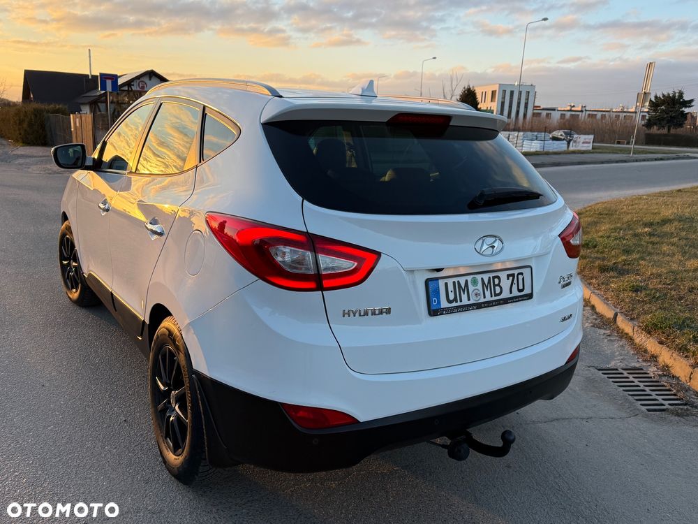 Hyundai ix35 2.0 CRDi 4WD Automatik Premium - 13