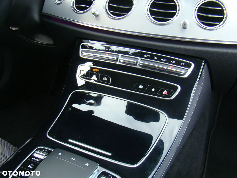 Mercedes-Benz Klasa E 300 de 9G-TRONIC Avantgarde - 34