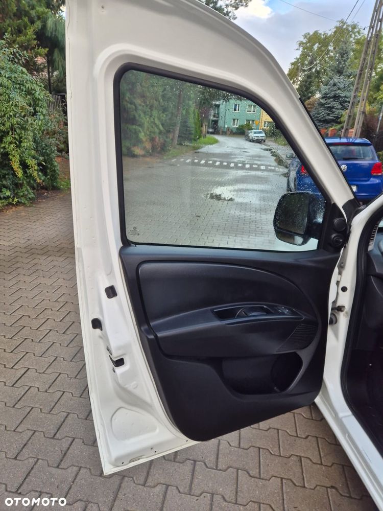 Opel Combo - 40