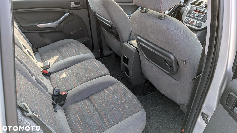 Ford C-MAX 1.6 TDCi Ambiente - 6