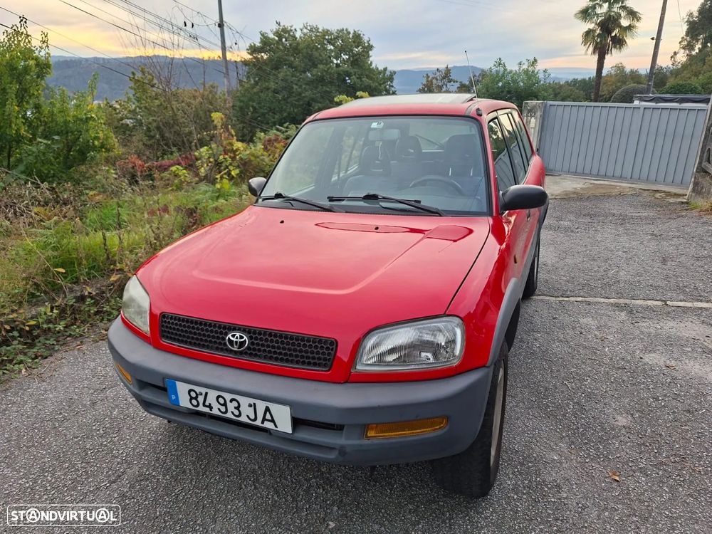 Toyota RAV4 - 7