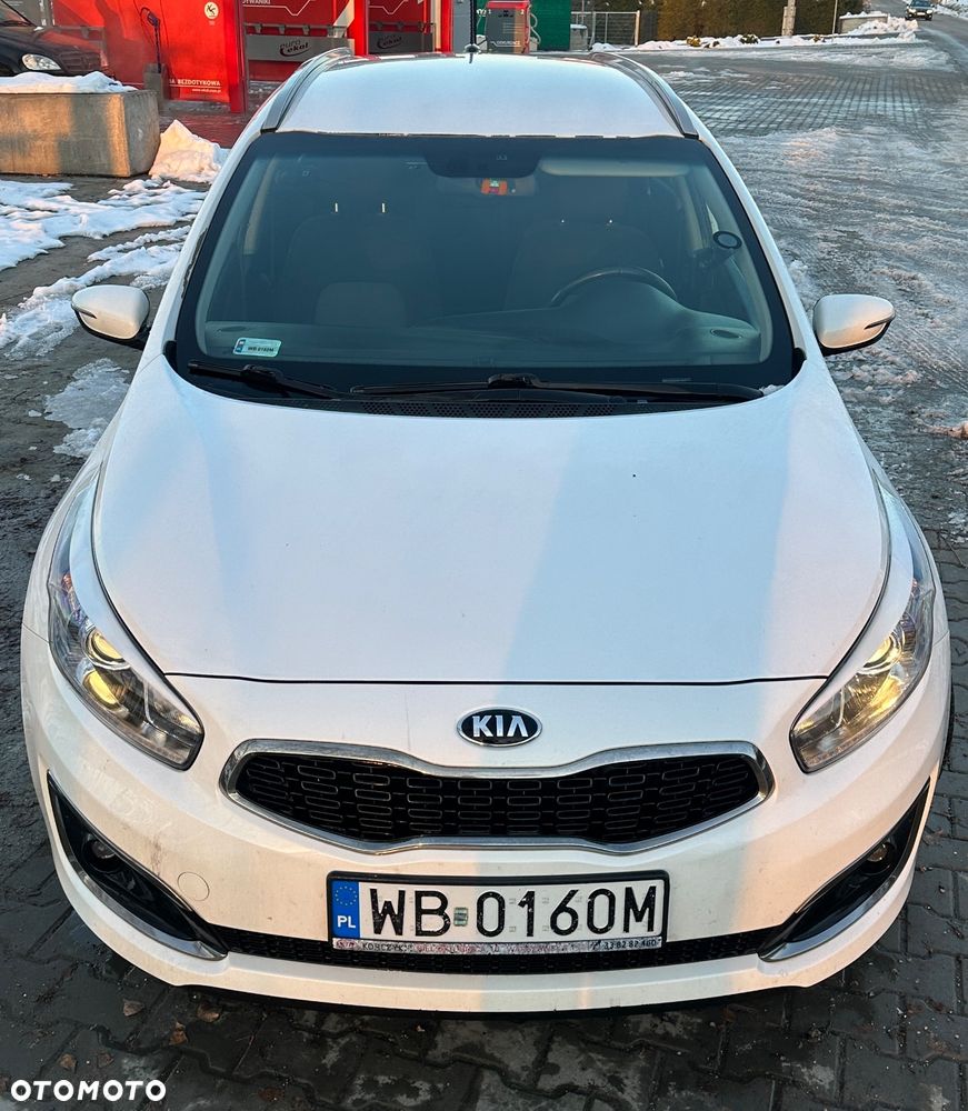 Kia Ceed 1.6 CRDi L Business Line DCT - 1