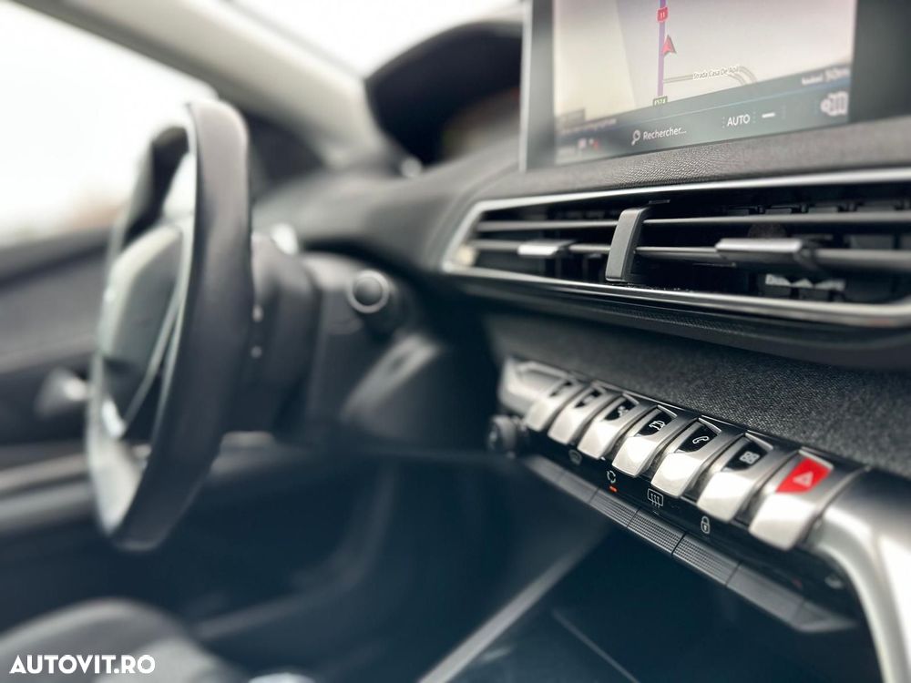 Peugeot 3008 - 14