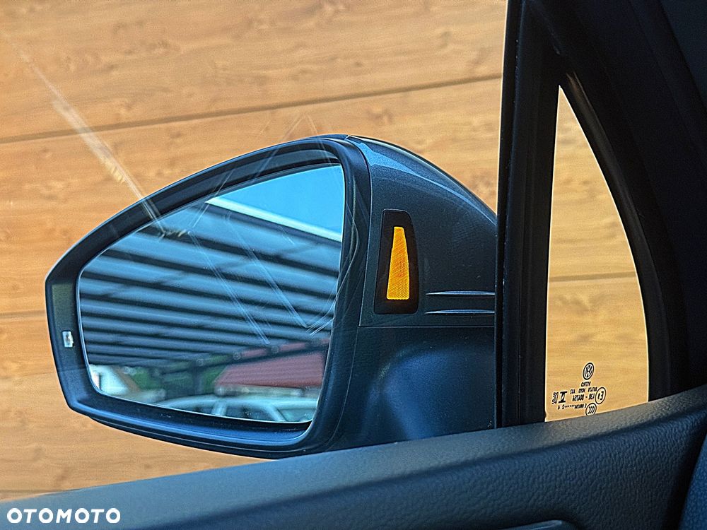 Volkswagen Tiguan 2,0 TSI OPF 4Motion DSG R-Line - 15
