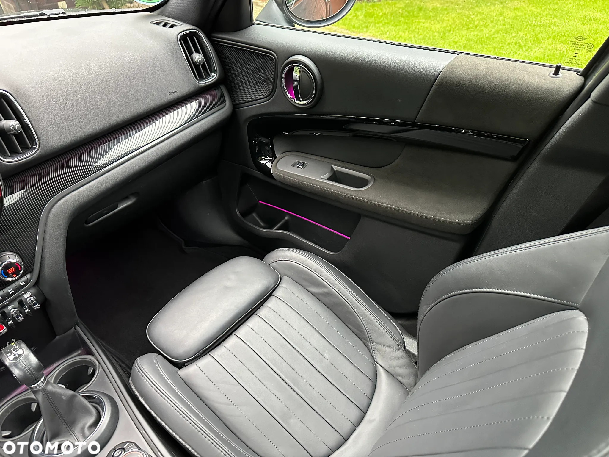 MINI Countryman - 24