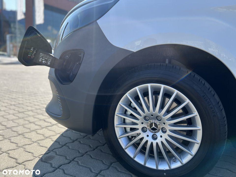 Mercedes-Benz eVito - 10