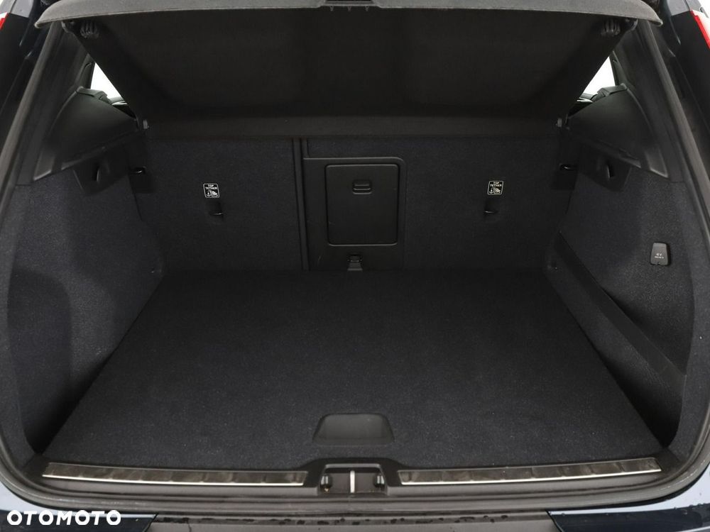 Volvo XC 40 D3 SCR Inscription - 21