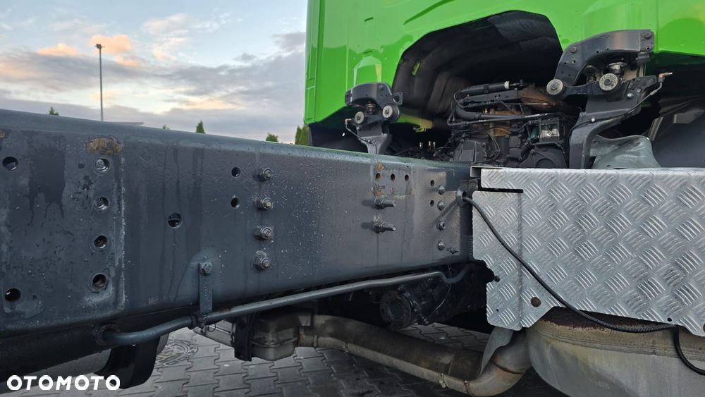 Scania G360 6x2 13litrowy 6cyl ful air 3.9 rozstaw idealna rama do zabudowy pod beczkę asenizacyjną, mleko, wywrotka - 34