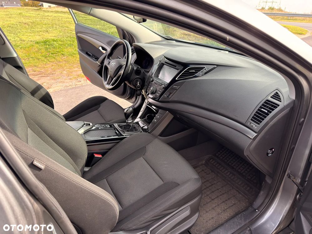 Hyundai i40 - 32