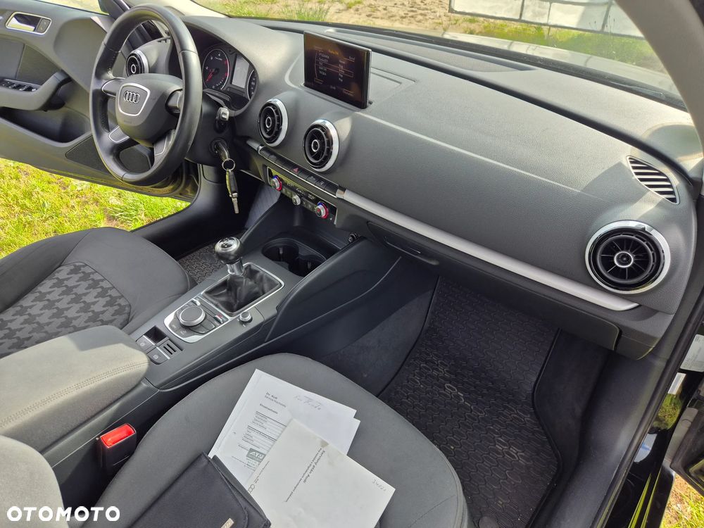 Audi A3 Sportback 1.6 TDI Attraction - 7