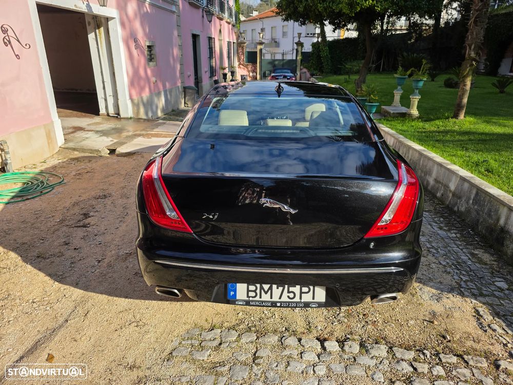 Jaguar XJ 3.0 V6 Premium Luxury - 11