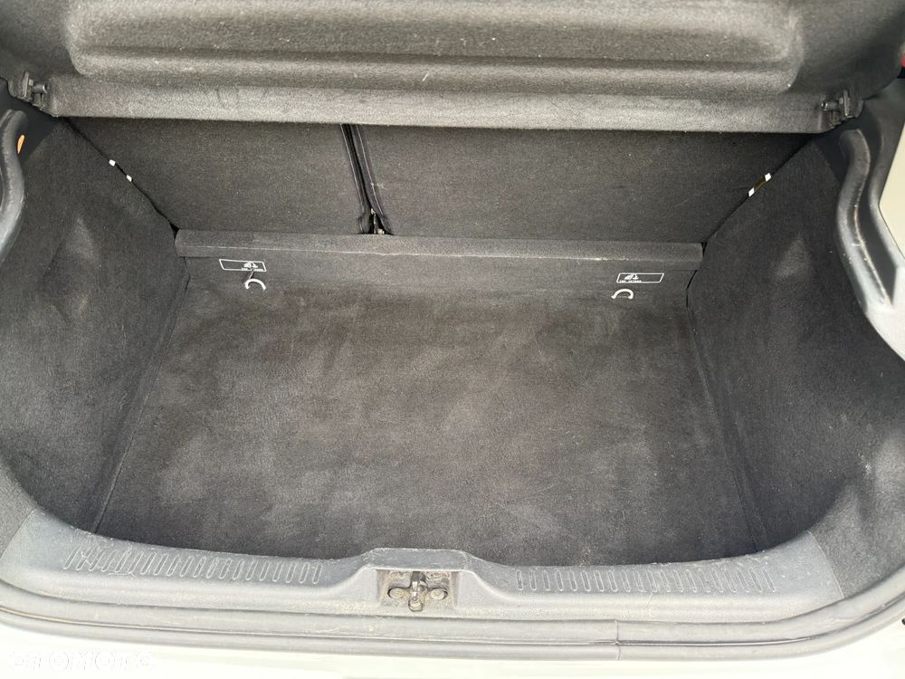 Renault Clio 1.6 R.S.Trophy 220 EDC - 9