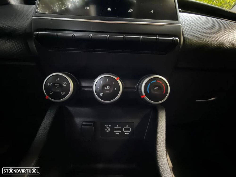 Renault Clio 1.0 TCe Intens Bi-Fuel - 27