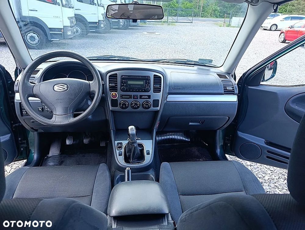 Suzuki Grand Vitara 2.0 - 20