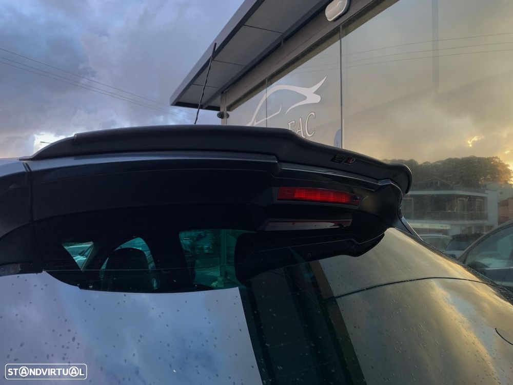 Renault Mégane 1.8 TCe R.S. EDC - 12