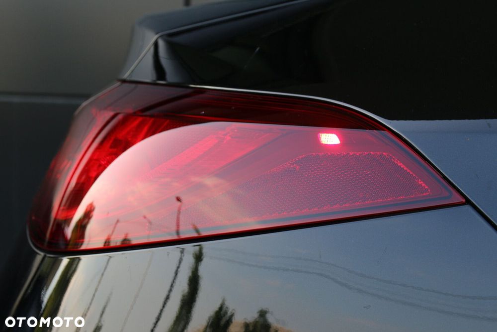 Mercedes-Benz CLA 200 58kWh - 16