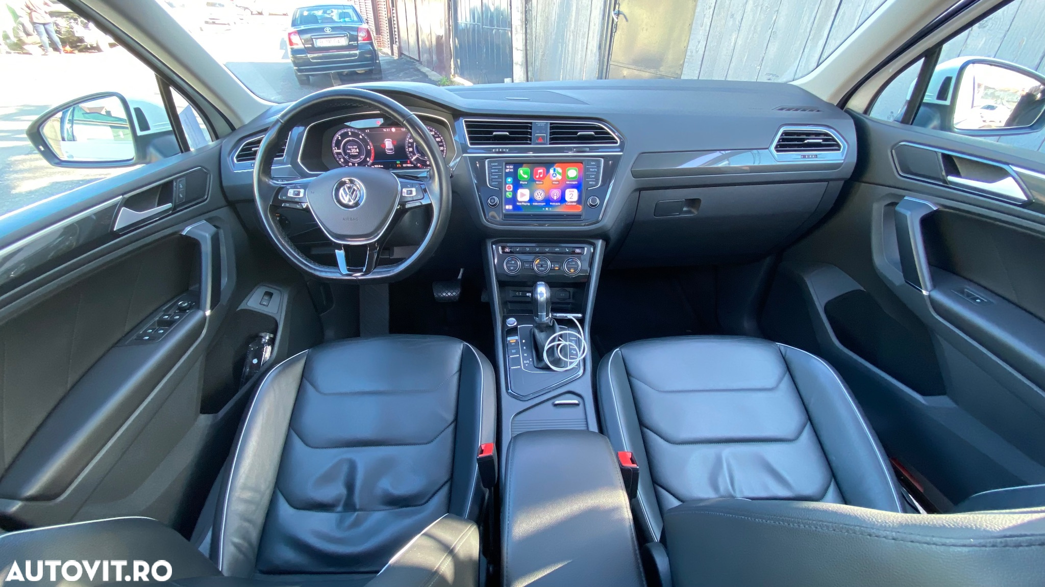 Volkswagen Tiguan 2.0 TDI SCR DSG Elegance - 22
