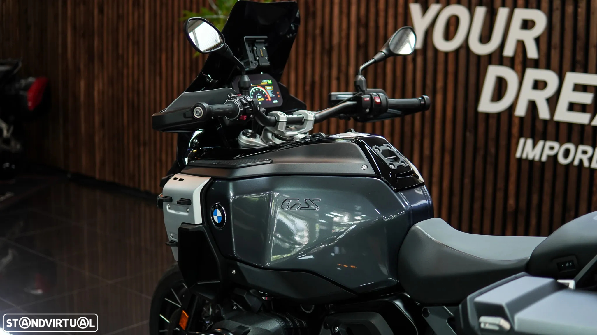 BMW R 1300 GS Adventure TRIPLE BLACK C/ AKRAPOVIC - 55